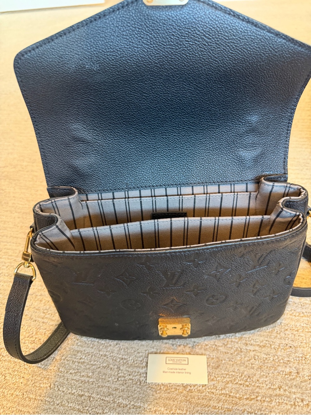 Louis Vuitton Black Pochette Métis Monogram Crossbody - Picture 3 of 8